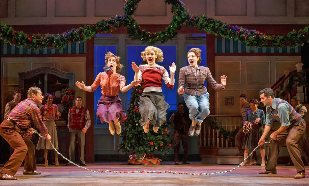 The 7 Best Holiday Stage Musicals to Stream This Season